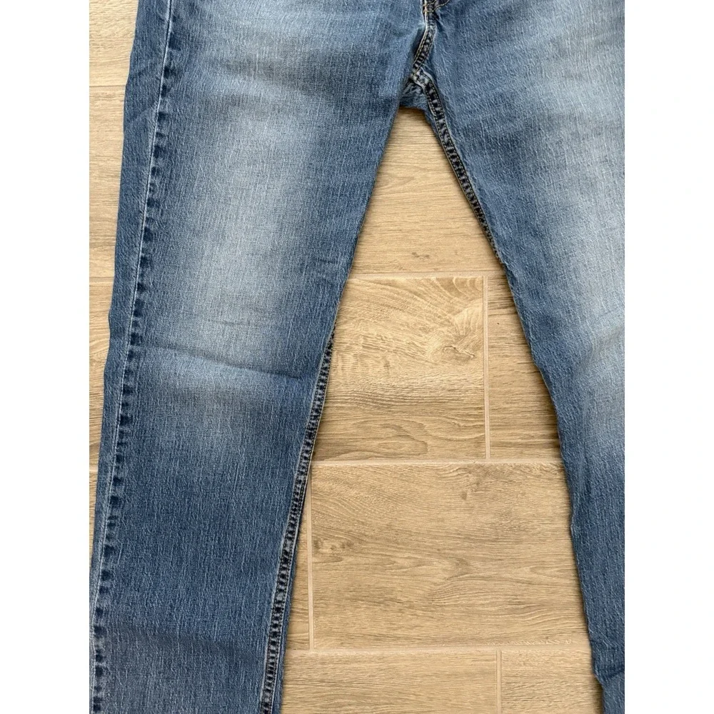 Levis levi 511